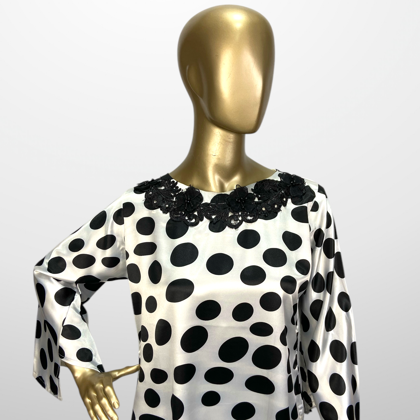 Luxurious 2-Piece Silk Ensemble MMG-D-10