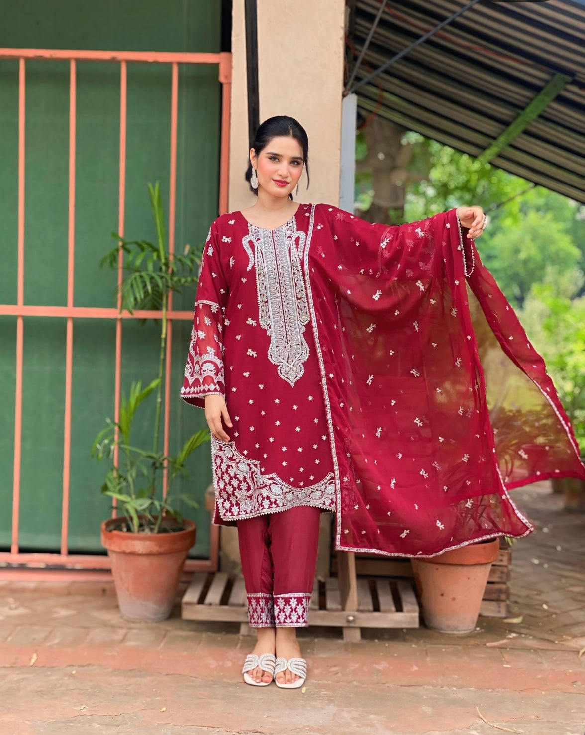 SHAHI JALWA|3-PIECE CHIFFON EMBROIDERED SHIRT WITH DAMAN PATTI|EMBROIDERED TROUSER|CHIFFON EMBROIDERED DUPATTA MMG-907