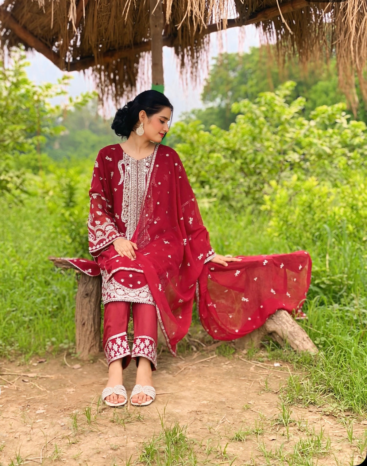 SHAHI JALWA|3-PIECE CHIFFON EMBROIDERED SHIRT WITH DAMAN PATTI|EMBROIDERED TROUSER|CHIFFON EMBROIDERED DUPATTA MMG-907