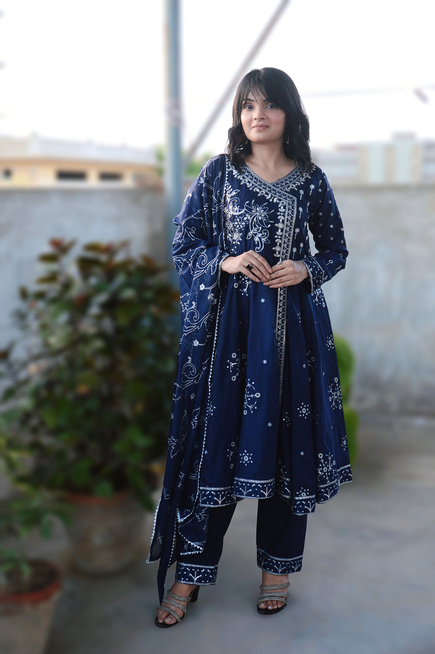 SUROOR ANGRAKHA FROCK|3-PIECE CHIFFON EMBROIDERED FROCK|EMBROIDERED TROUSER|EMBROIDERED DUPATTA MMG-
