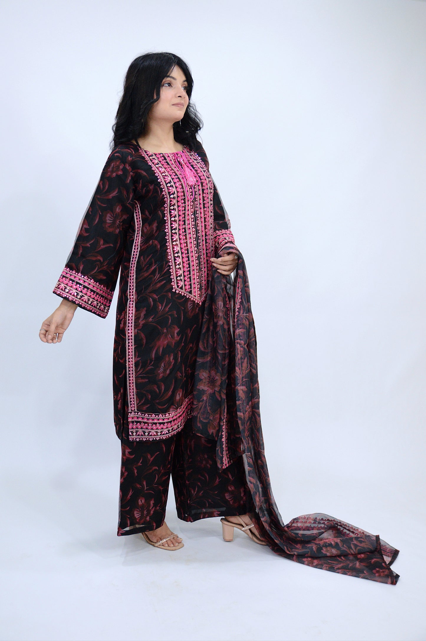 APPLE SILK DIGITAL PRINTED ORGANZA 3-PIECE EMBROIDERED SEQUENCE WORK|EMBROIDERED DAMAN PATTI|PRINTED FLAPPER|PRINTED DUPATTA WITH EMBROIDERED BORDER MMG-1053