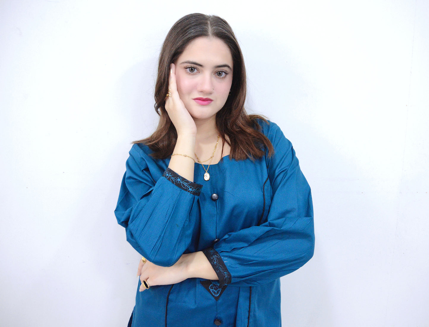 CASUAL GLOW|2-PIECE DORIA COTTON SHIRT WITH TUSSELS & EMBROIDERED BACK BUNCH|PLAIN ELEGANT TROUSER MMG-1042
