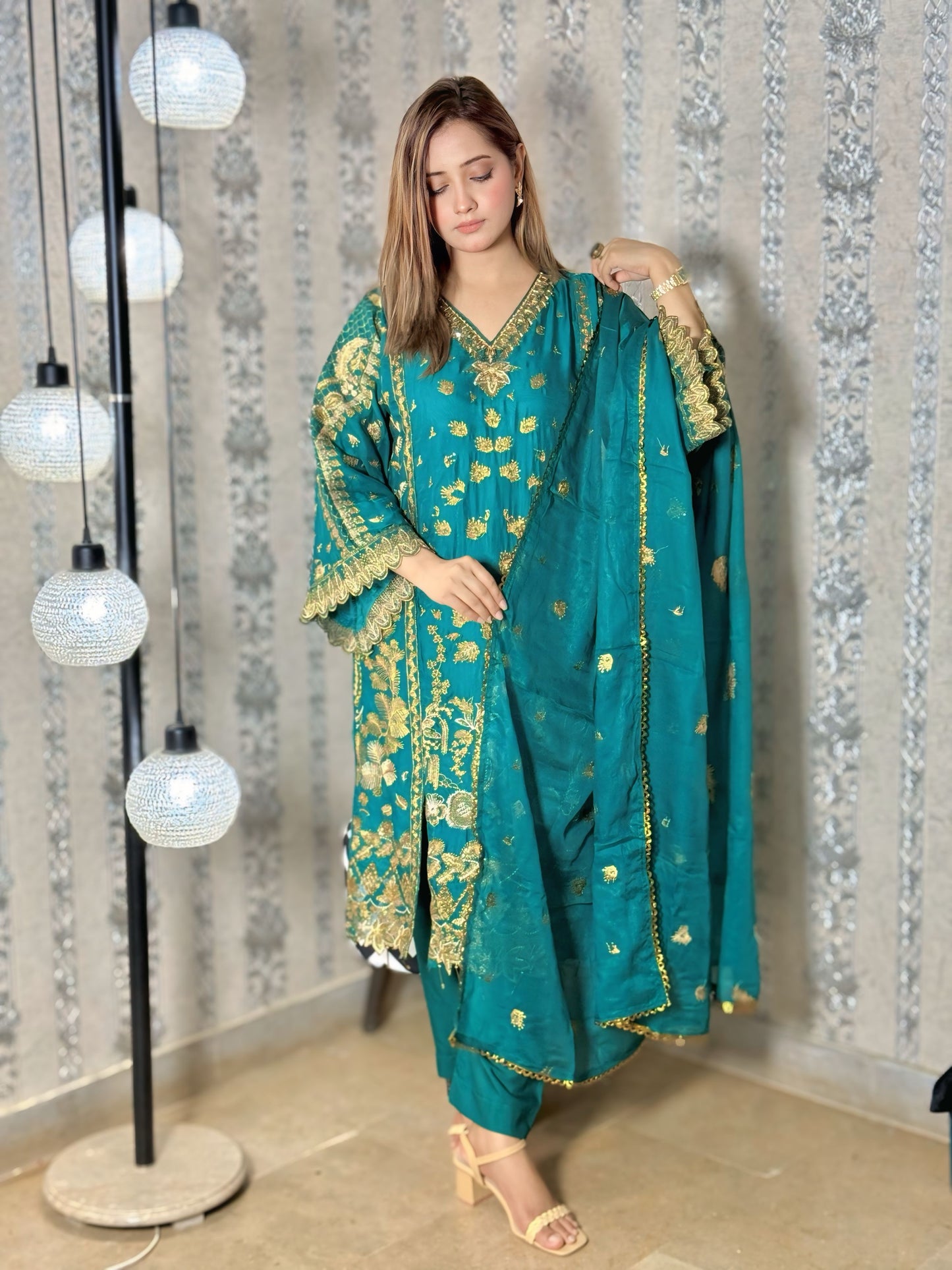 SHINE BRIGHT WITH MOONLIT Elegant 3-piece chiffon fabric hand-work with embroidered chiffon dupatta MMG-786