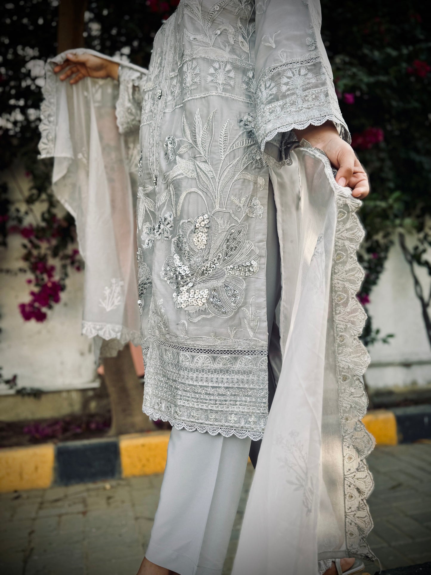 FAIRY FLOW 3-Piece Chiffon embroidered Shirt Hand Work Malai Trouser with Emroidered Dupatta MMG-794