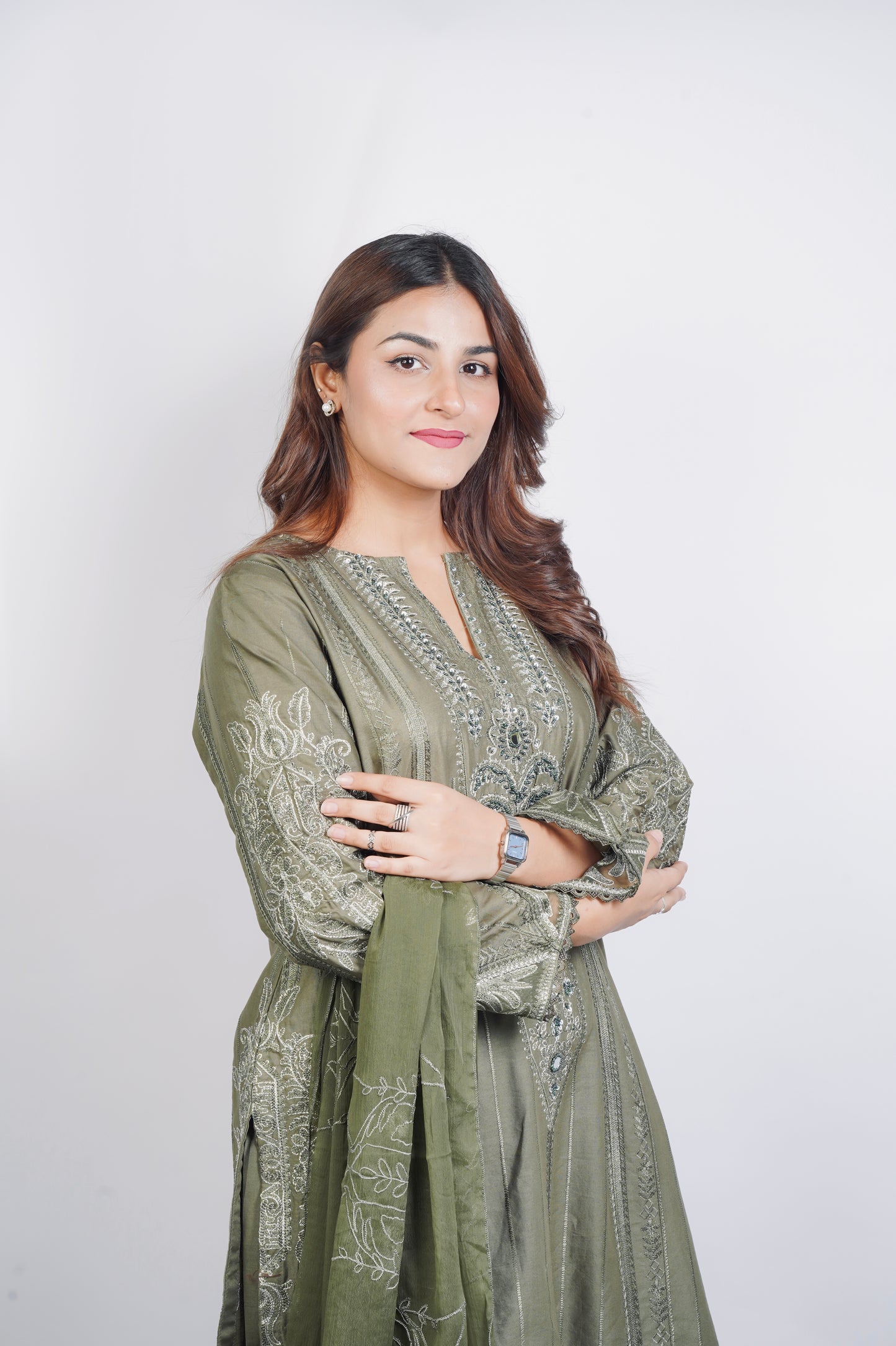 NOOR E NISHAT|3-PIECE PURE COTTON EMBROIDERED SHIRT HANDWORK WITH BACK BUNCH|PLAIN TROUSER|CHIFFON EMBROIDERED DUPATTA MMG-22
