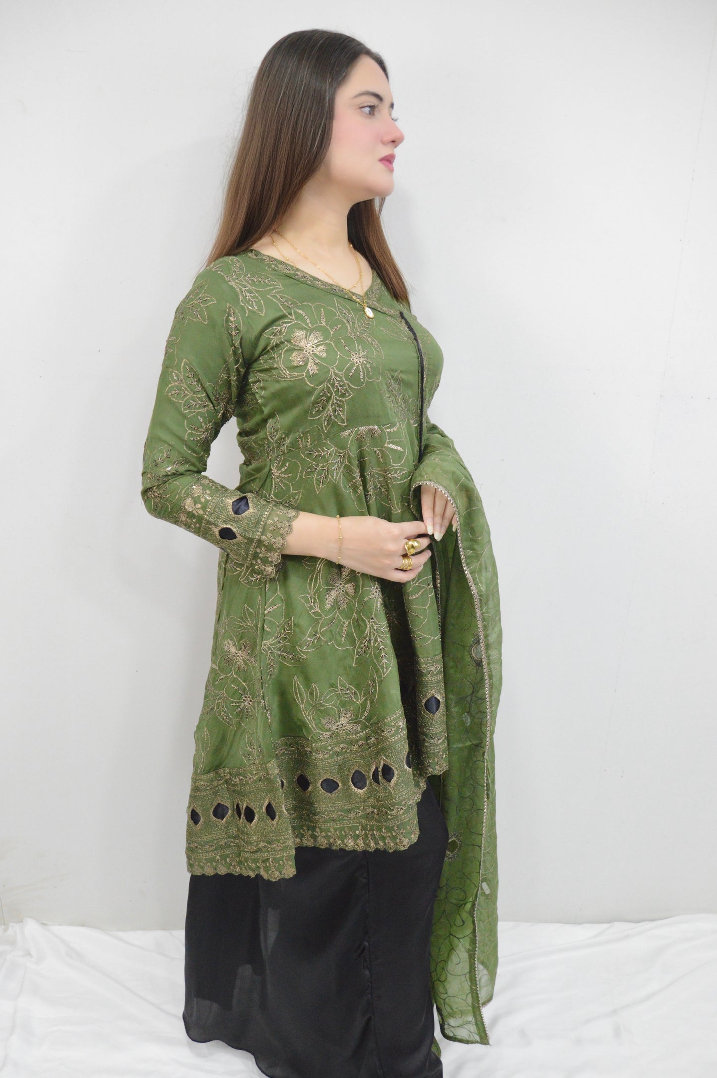 MEHRUNNISA|3-PIECE CHIFFON BACKTAIL EMBROIDERED FROCKWITH SEQUENCE WORK|SILK SHELLER BOTTOM|CHIFFON EMBROIDERED DUPATTA MMG-1006