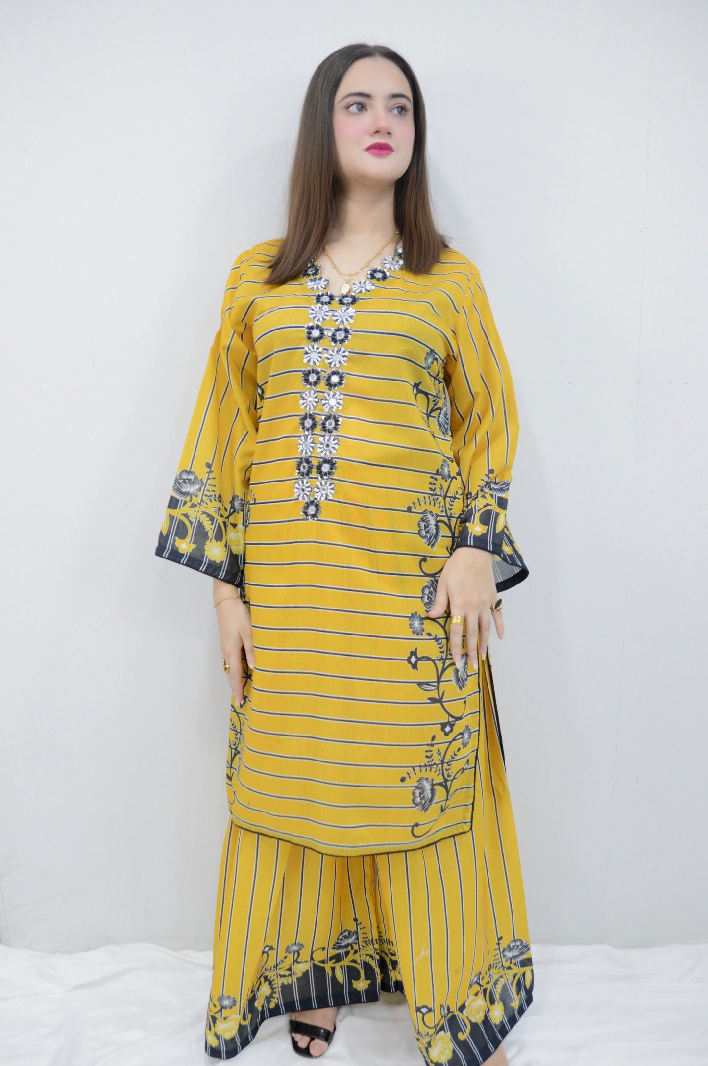 ZEBA|3-PIECE SWISS LAWN TWISTED PRINTED EMBROIDERED SHIRT|PRINTED FLAPPER|SWISS PRINTED DUPATTA MMG-1052