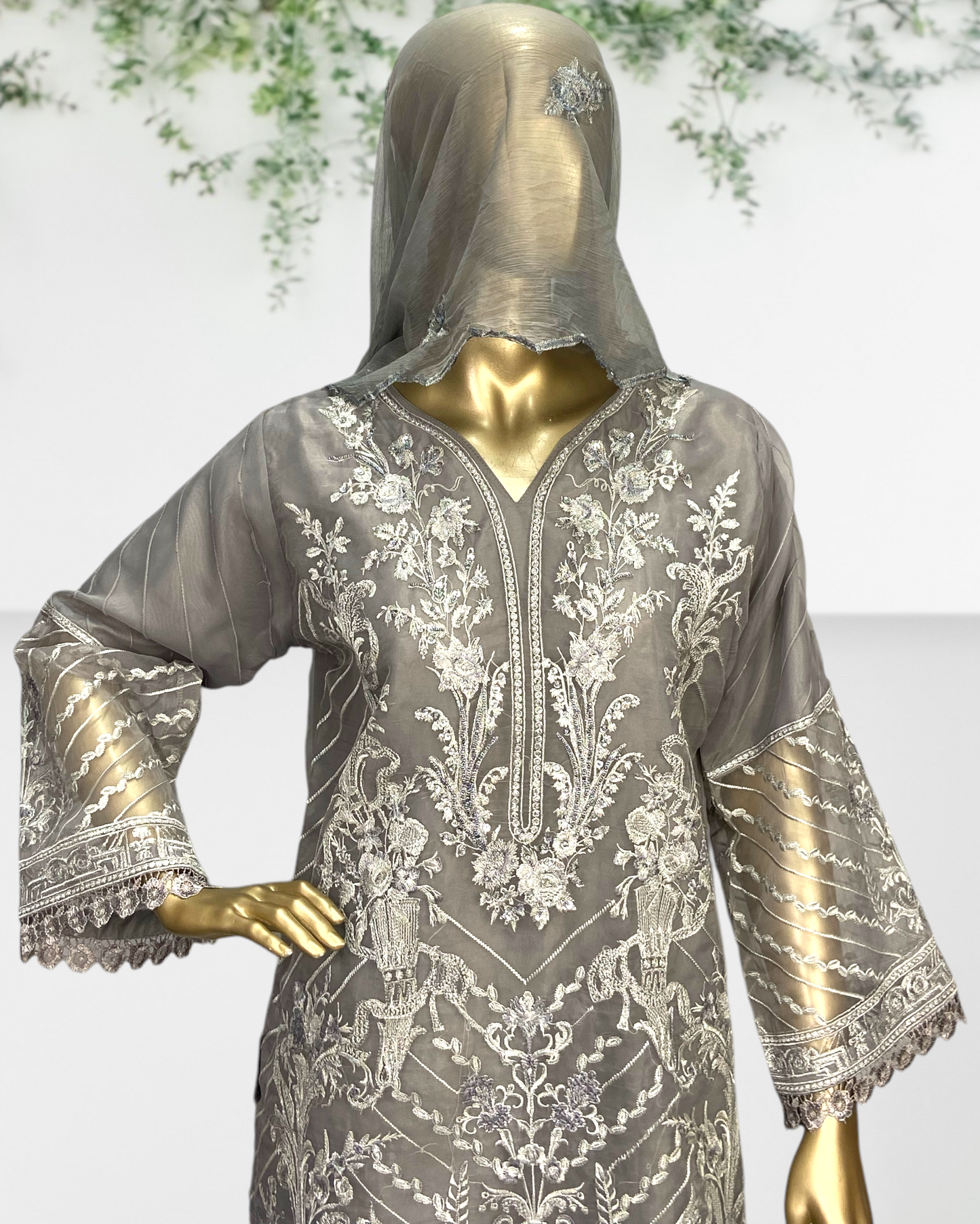 Elegant 3-Piece Organza Suit with Embroidered Crinkle Dupatta MMG-819