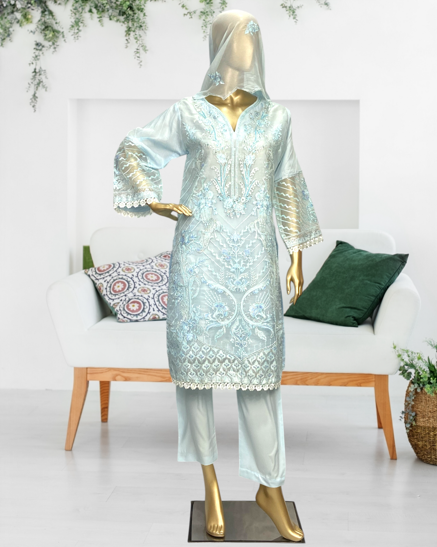 Elegant 3-Piece Organza Suit with Embroidered Crinkle Dupatta MMG-819