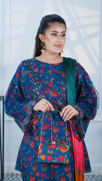 Noor-e-Daana digital printed crepe kurta with intricate cut daana embroidery