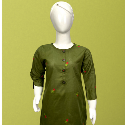 Charming Kids Collection – Thread Embroidered Cotton Lining Outfits D-124