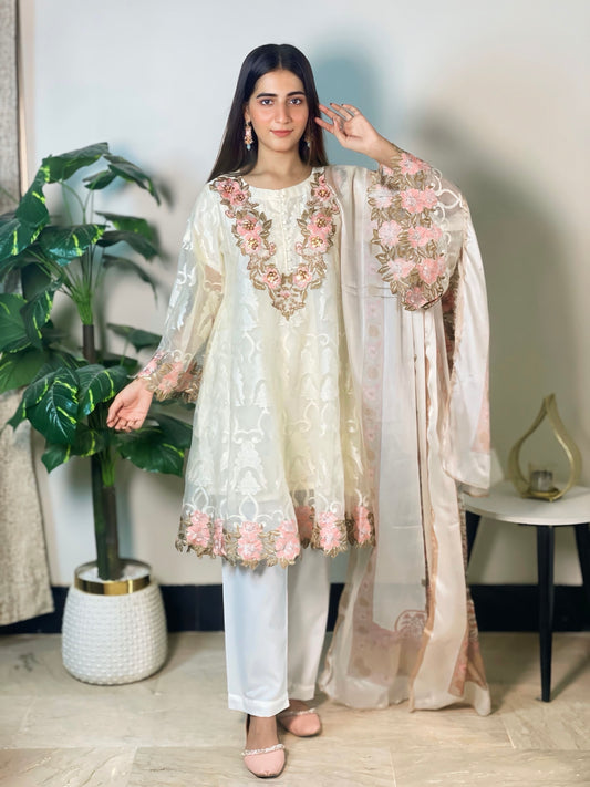 NOOR E NAZAKAT 3-PIECE ORGANZA EMBROIDERED HANDWORK FROCK|MALAI TROUSER|SILK PRINTED DUPATTA MMG-735