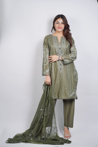 NOOR E NISHAT|3-PIECE PURE COTTON EMBROIDERED SHIRT HANDWORK WITH BACK BUNCH|PLAIN TROUSER|CHIFFON EMBROIDERED DUPATTA MMG-22